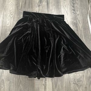 Pinup girl clothing black velvet skater skirt size large